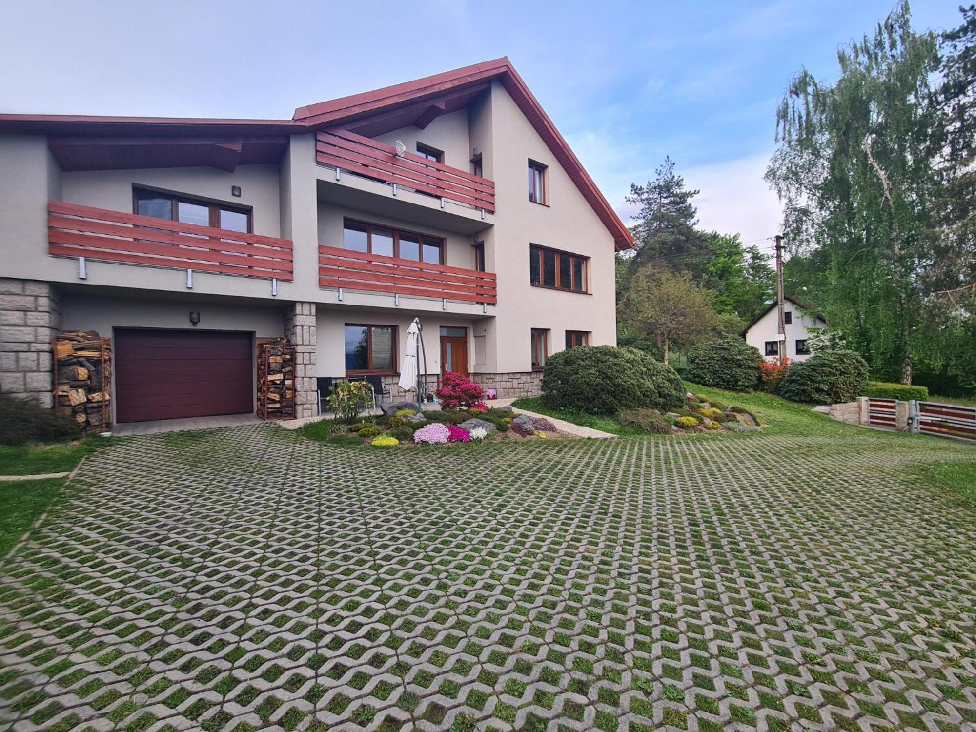 Apartman Radcice 70M2 V Rodinne Vile Λίμπερεκ Εξωτερικό φωτογραφία